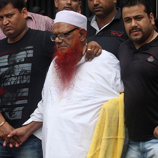 Karim Tunda sings in Delhi Police custody