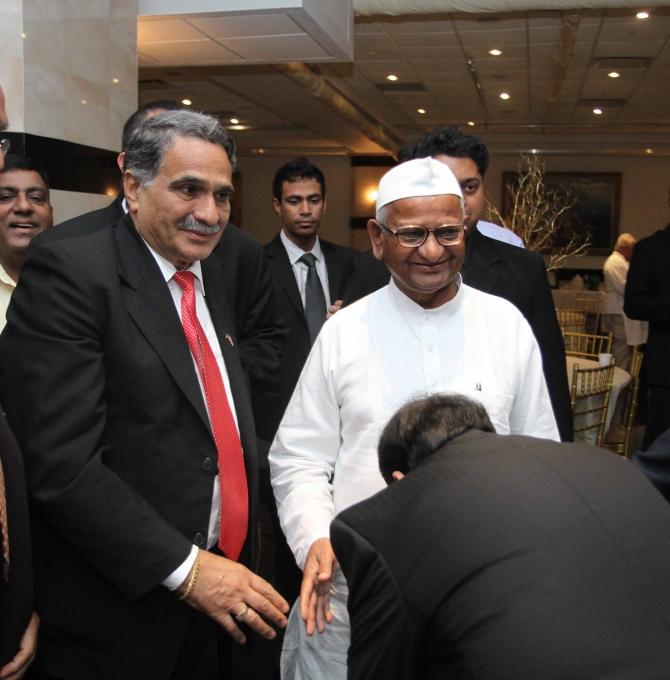 Anna Hazare at a press conference in New York