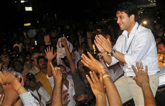 Jyotiraditya Scindia during his election campaign in Madhya Pradesh.