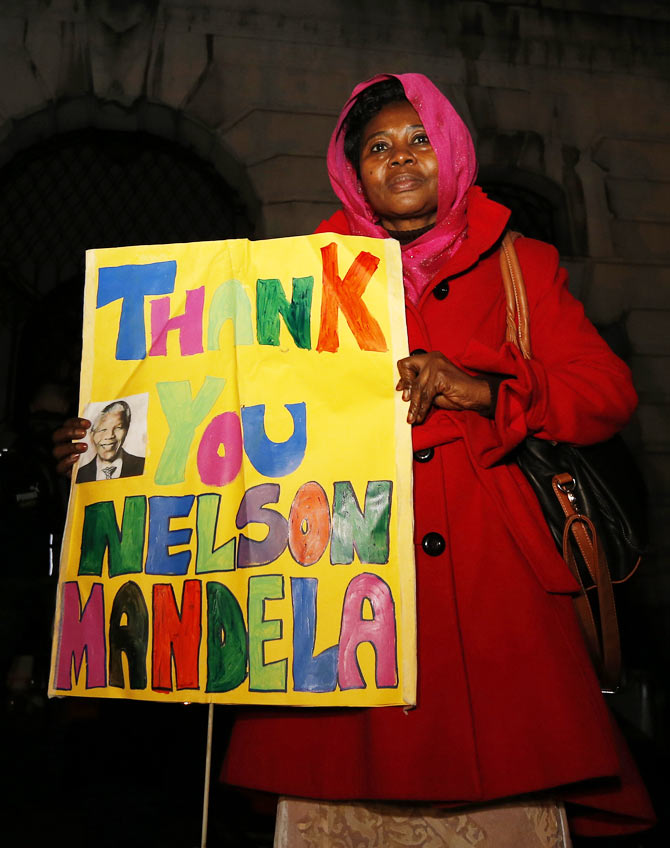 In PHOTOS: World weeps for its darling Madiba  