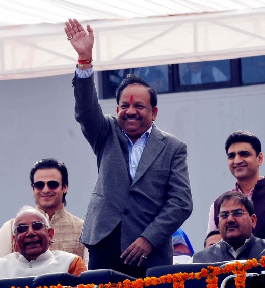 BJP's Delhi CM candidate Harsh Vardhan at the ceremony. Also seen is Bollywood actor and star campaigner Vivek Oberoi