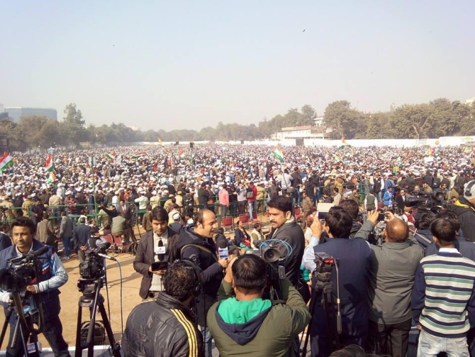 Over a lakh people gathered at Ramlila Maidan for the ceremony