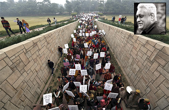 Women carrying placards enter Rajghat to attend a prayer ceremony for the gang-rape victim. Inset: Professor Shiv Visvanathan