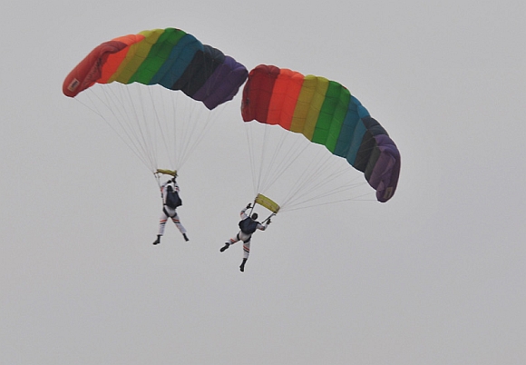Paratroopers in formation of Akashganga