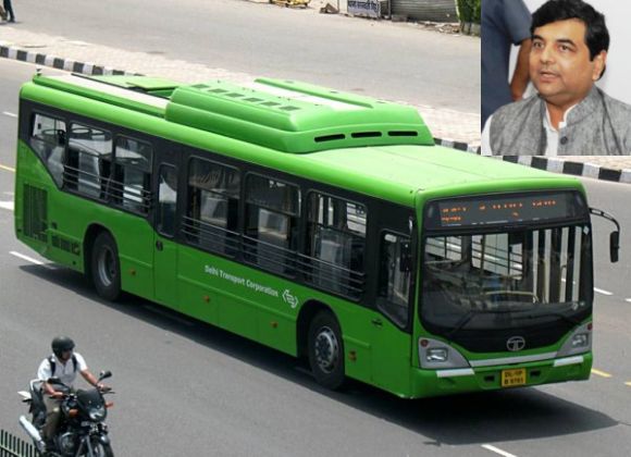 After DTC bus ride, Mantri<I>ji</I> agrees Delhi roads are unsafe