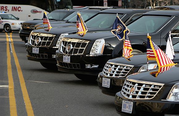 Obama and Biden's limousines present new licence plateslicen