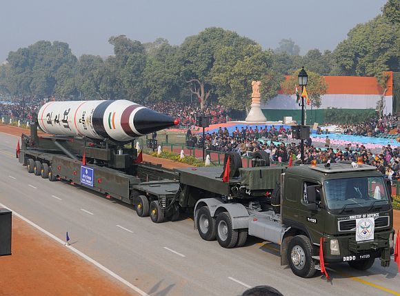Agni-V Missile passes through the Rajpath