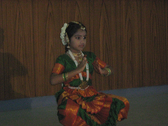 Jyotsna enthralled the gathering with her Bharata Natyam performance.