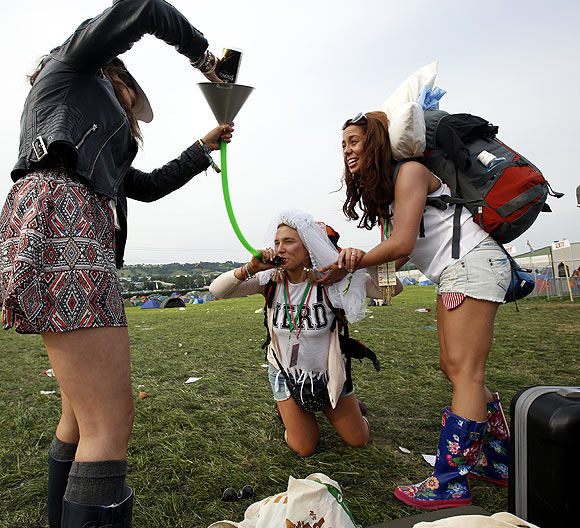 PHOTOS: Smashing FUN @ Glastonbury