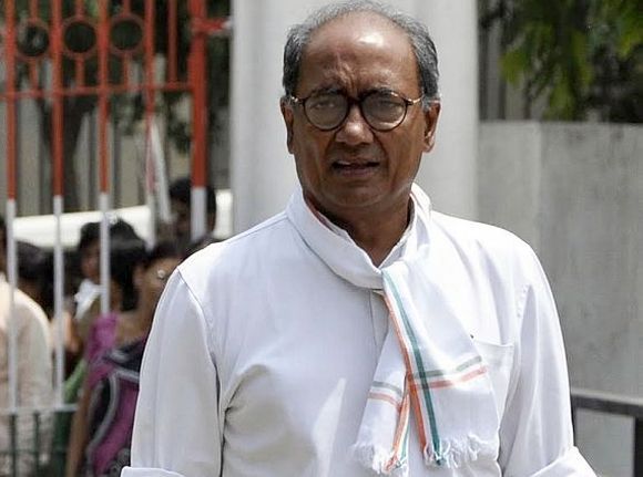 AICC General Secretary Digvijaya Singh has submitted his Telangana report to Sonia Gandhi after holding exhaustive consultations with party leaders in Andhra Pradesh