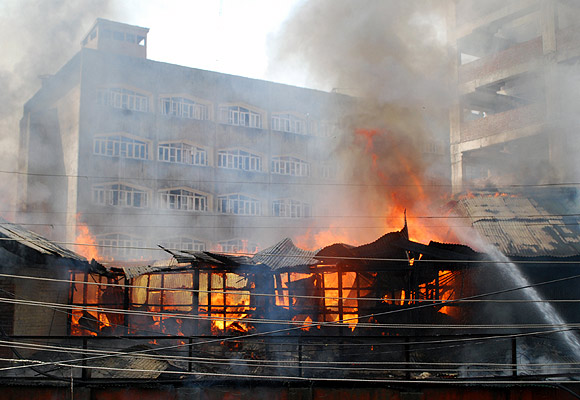 Major fire destroys part of JK secretariat