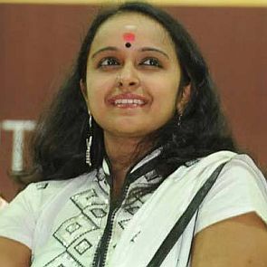 295px x 295px - Solar scam: Actress Shalu Menon moves HC for bail - Rediff.com