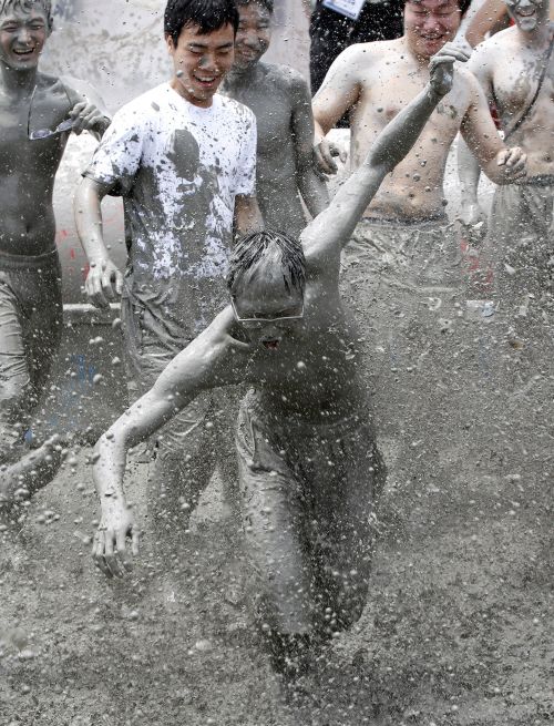 Get down and dirty @ this mud fest