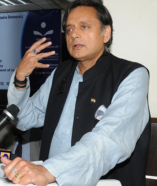 Union Minister Shashi Tharoor