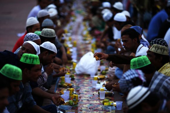 Ramzan Photos: The Feast after the Fast
