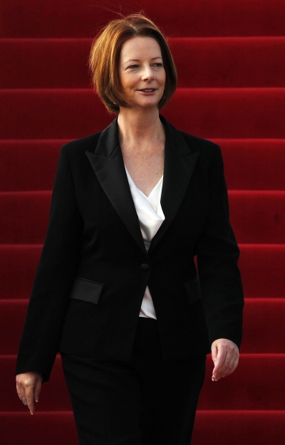 Australian PM Julia Gillard arrives at Vientiane airport in Laos November 4, 2012