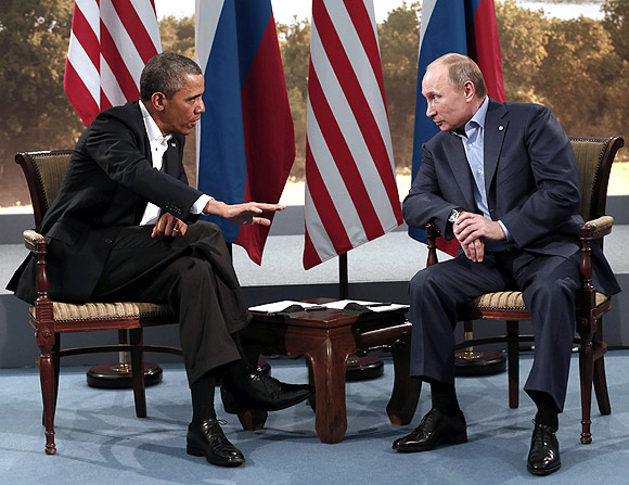 Obama has an heated discussion with Putin over how to end the war in Syria