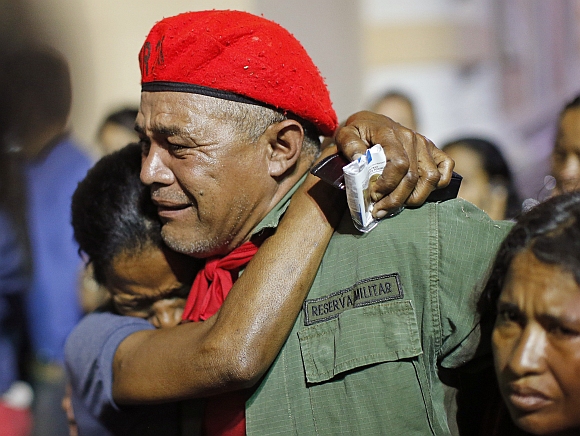 IN PICS: Venezuelans mourn Chavez's death