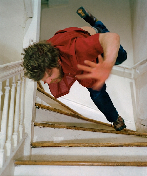 Scary mid-air moments: Artist who captures himself falling