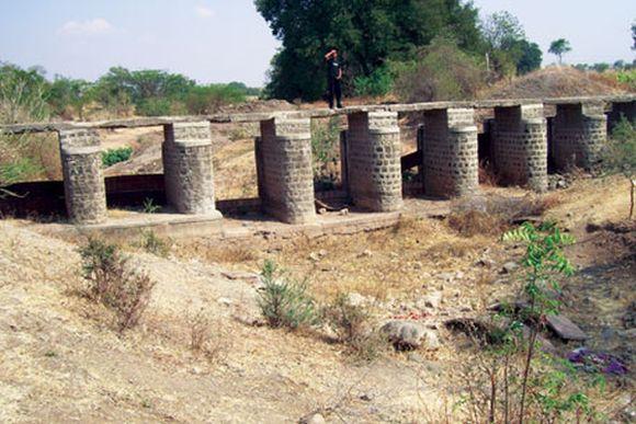 Gourwadi village does not have drinking water, so tha government started setting up a pipeline at a tank 2.5 km away instead of repairing a damaged tank closeby