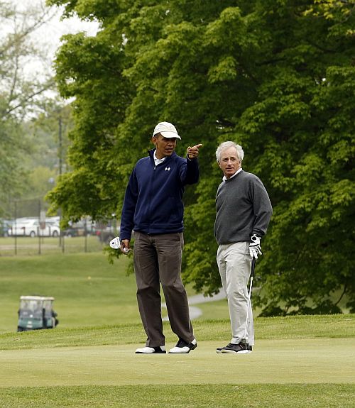 Barack Obama defeated... in golf politics