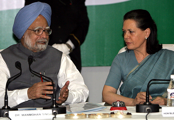 Prime Minister Manmohan Singh with Congress President Sonia Gandhi
