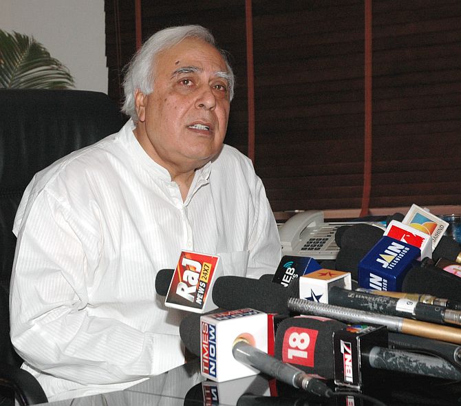 Modi is a Nirantar Virodhi, only gives speeches and goes: Sibal