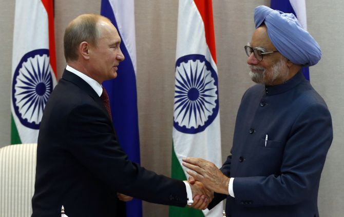 Russia's President Vladimir Putin with Prime Minister Manmohan Singh in New Delhi
