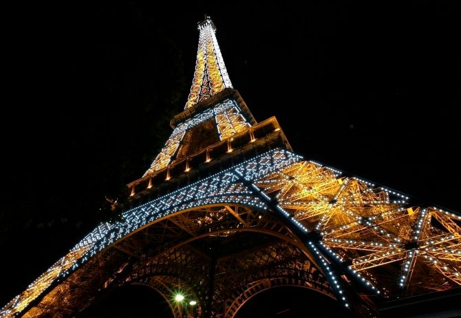 Did you know that Eiffel Tower's height alters?