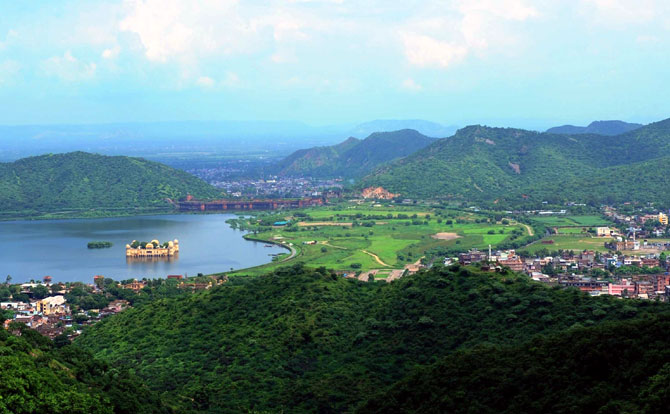 Controversial deal to redevelop Jaipur lake before apex court