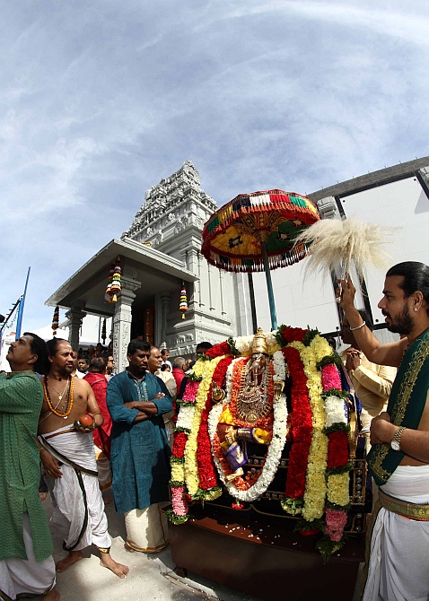 PHOTOS: Celebrating Ganesh Chaturthi, New York style