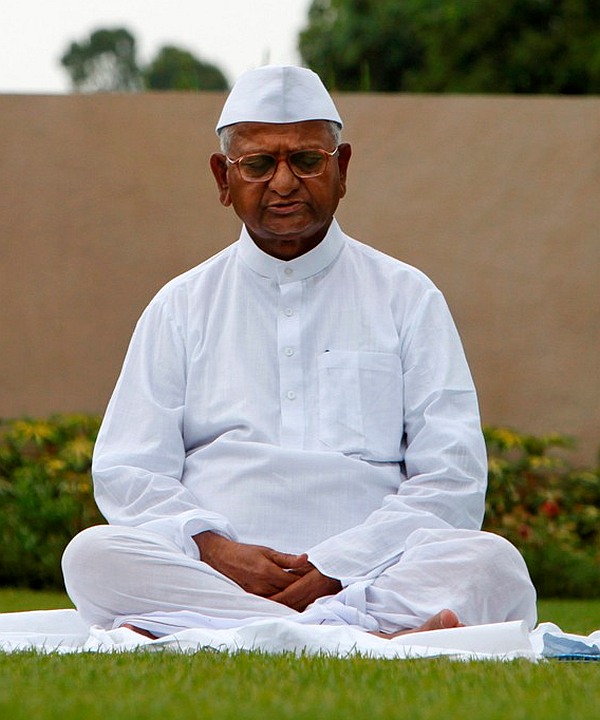 Anna Hazare is plotting a comeback - Rediff.com News
