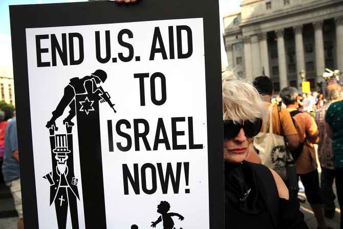 Peace activists in New York protest against Israel's military campaign in Gaza Strip.