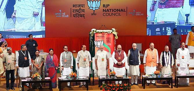 Modi, BJP President Amit Shah, LK Advani, M M Joshi, Rajnath Singh, M Venkaiah Naidu, Arun Jaitley and other senior leaders during the party's meet in New Delhi