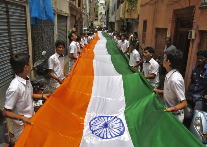 PHOTOS: India gears up to celebrate its 67th Independence Day