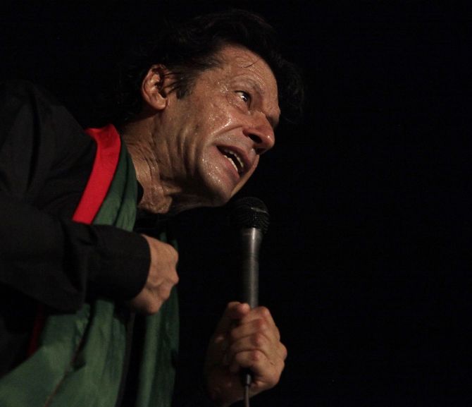 Imran Khan addresses his supporters