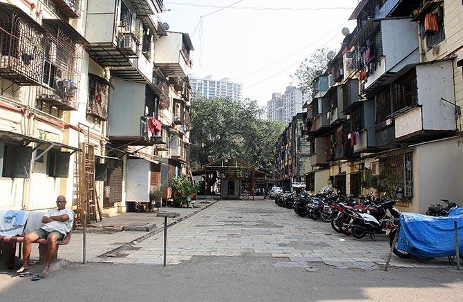 BDD Chawl