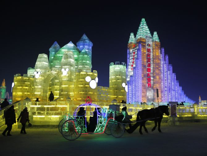 Now that's cool! China's fantabulous SNOW festival