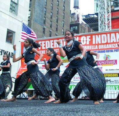 Children perform on India Day parade in New York
