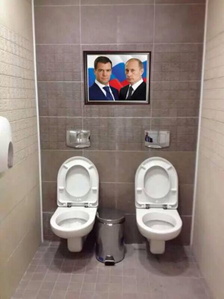 A Twitterati's rendition of the Sochi toilet picture that went viral