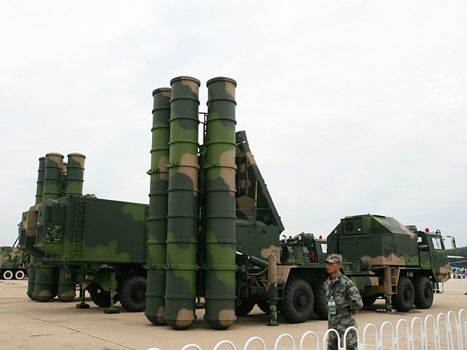 HQ-9 air-defence missile