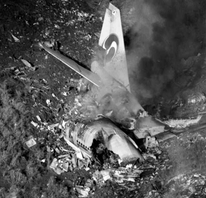 KAL 007 was shot down by two Soviet fighter jets. 