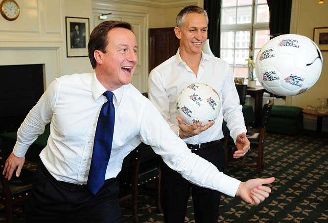 When politicians flaunt their football tricks   