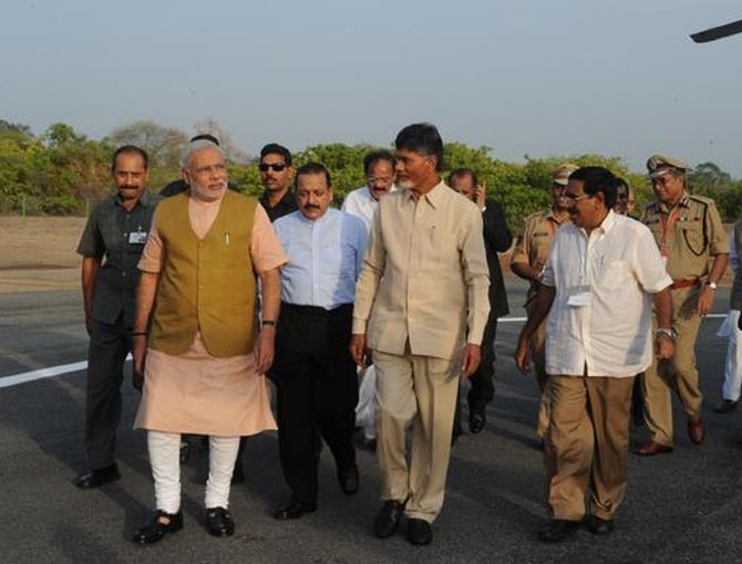 PM Narendra Modi with Andhra Pradesh CM Chandrababu Naidu