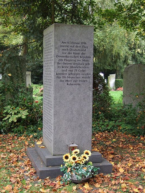 Memorial for the victims of Birgenair Flight 301 in Frankfurt's main cemetery