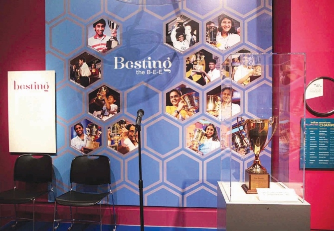 A recreation of the National Spelling Bee stage. The trophy won by Balu Natarajan in 1985 is also displayed.