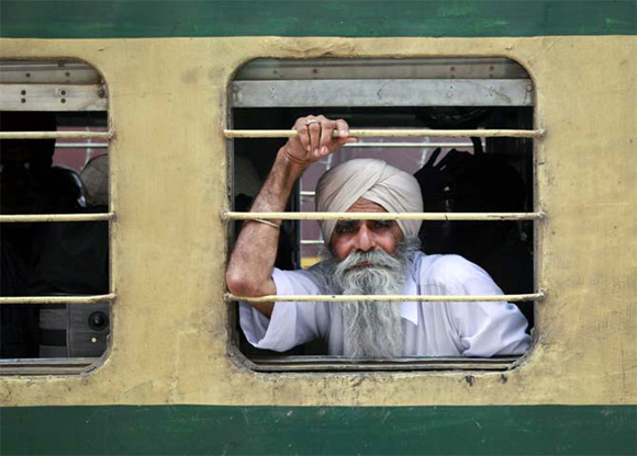 A Sikh pilgrim arrives at the Wagah border to attend the Baisakhi festival.