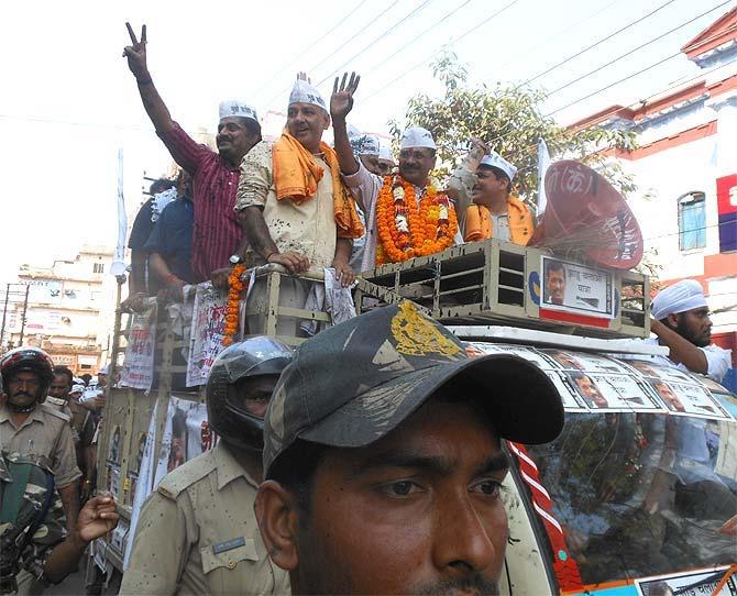 Arvind Kejriwal and other AAP leaders in Varanasi on March 25, 2014. Photograph: Sandeep Pal