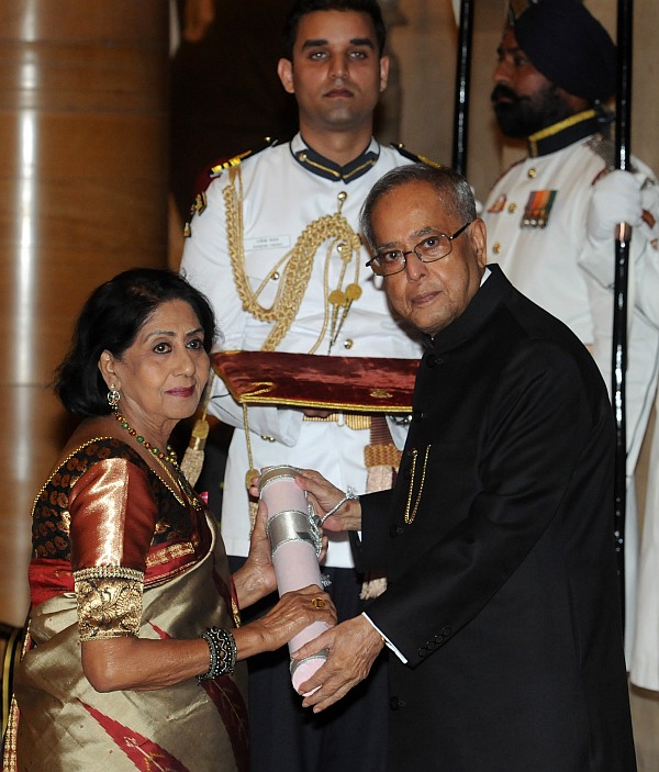 President confers Padma Awards