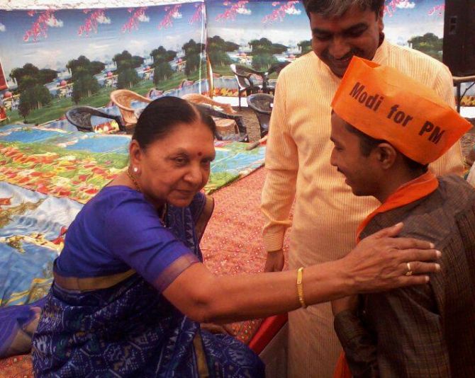 Modi resigns, Anandiben Patel to be new CM of Gujarat